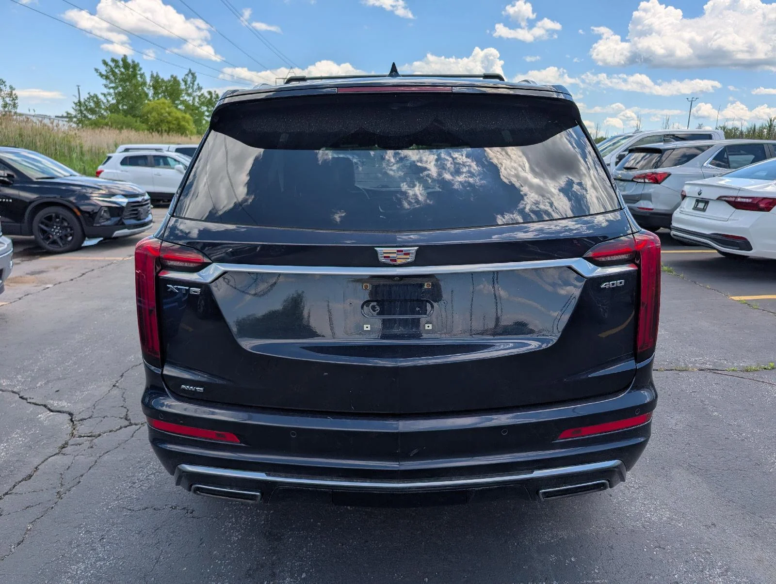 Used 2022 Dark Moon Blue Metallic Cadillac Premium Luxury image 6