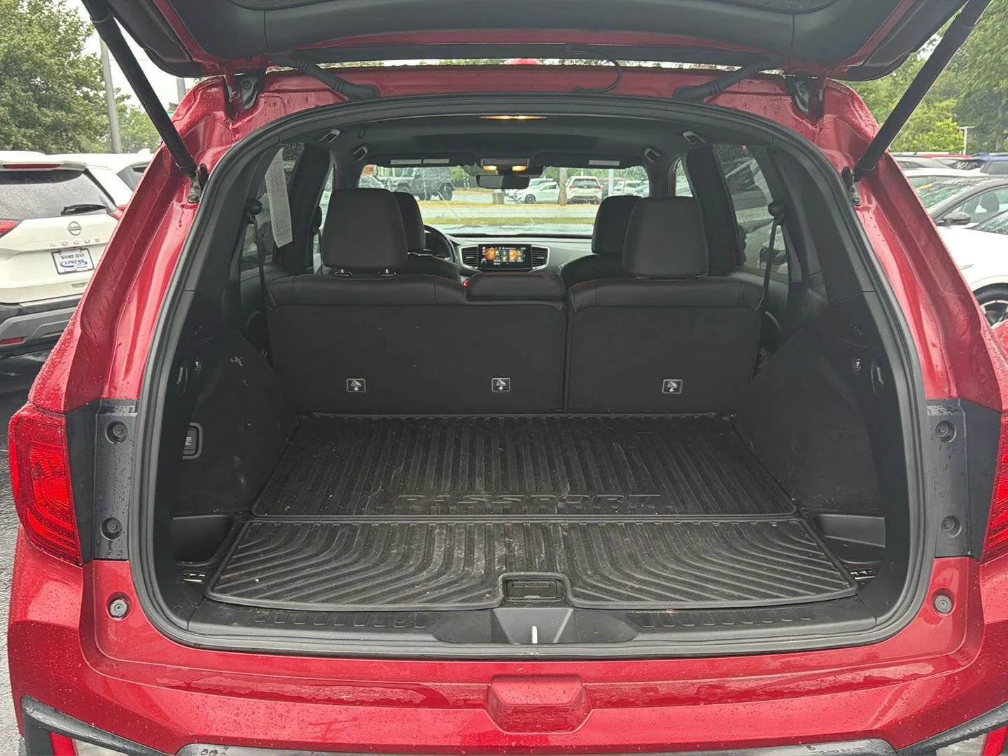 Used 2023 Radiant Red Metallic II Honda EX-L image 6