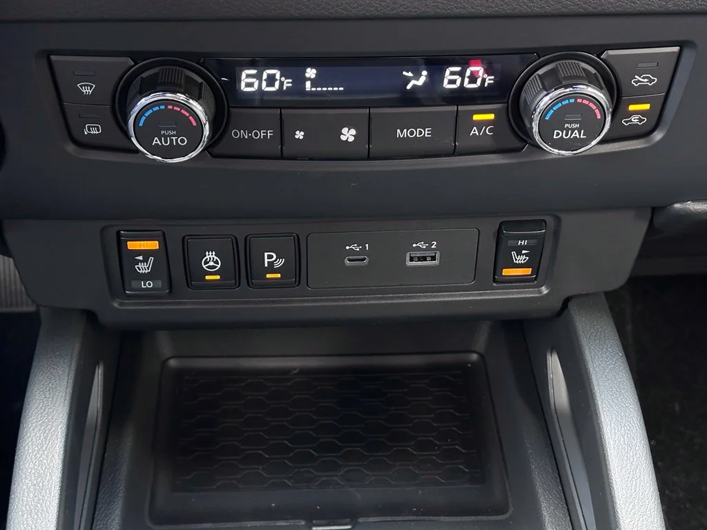 New 2027 Gun Metallic Nissan Crew Cab SV image 22