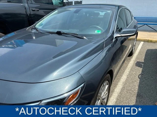 Used 2021 Gray Chevrolet LT image 2