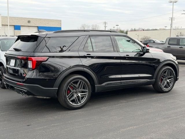 New 2026 Agate Black Metallic Ford ST image 3