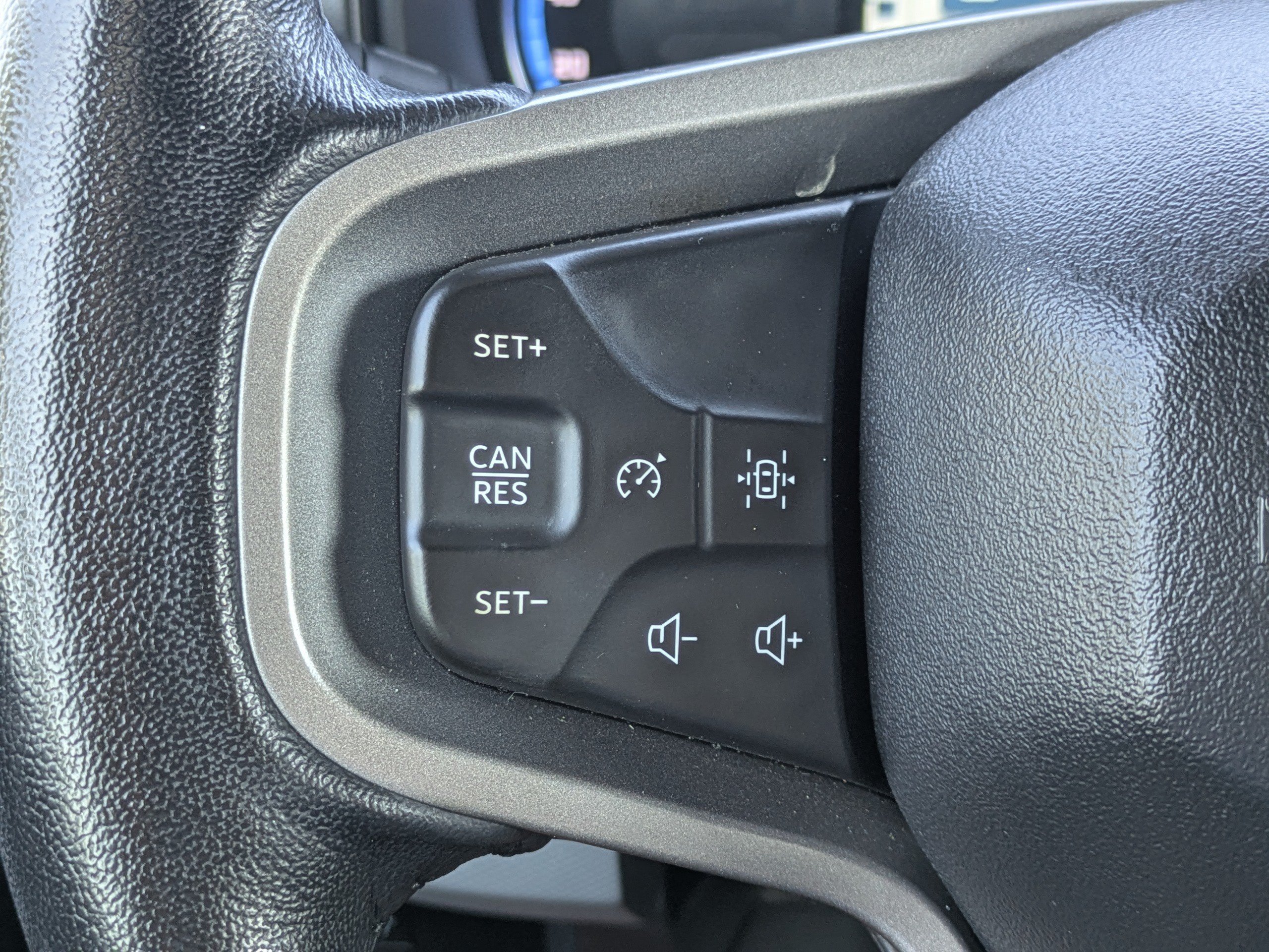 Used 2023 Gray Ford Base image 19