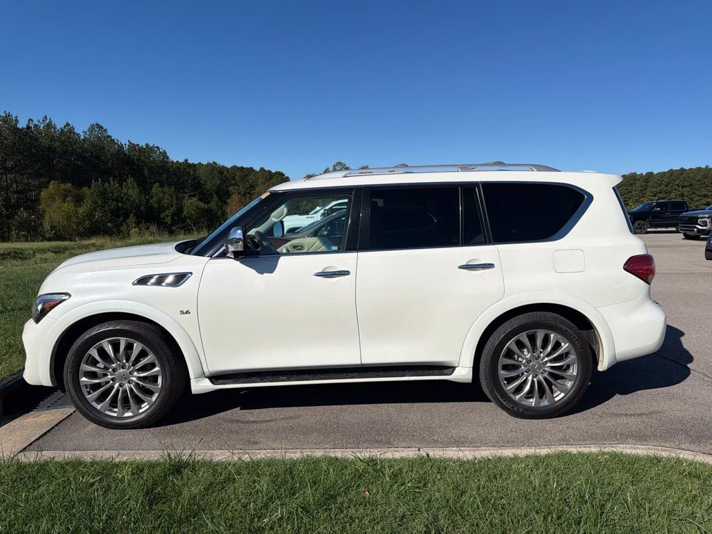 2017 INFINITI QX80
