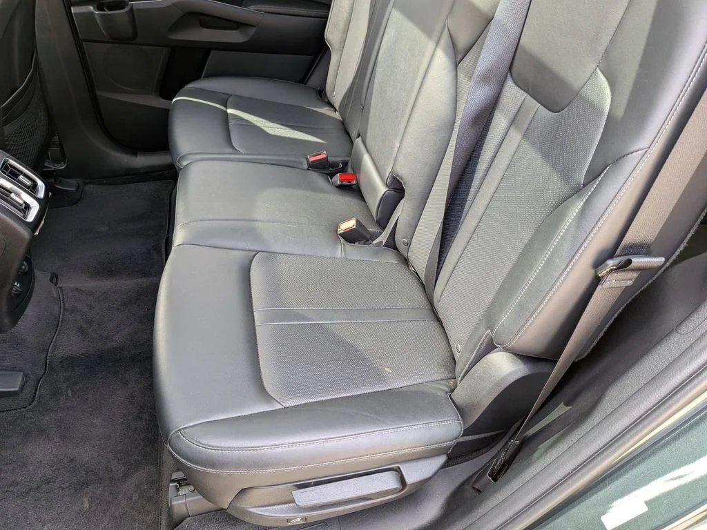 Used 2022 Green Kia S image 25