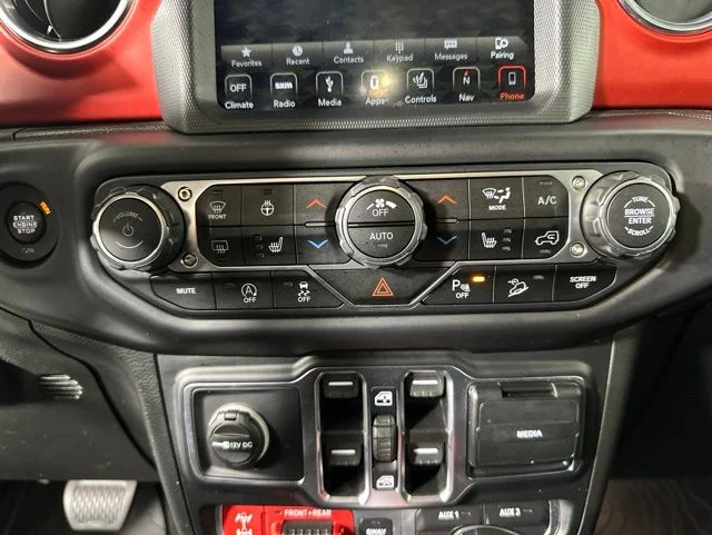 Used 2019 Black Jeep Unlimited Rubicon image 12