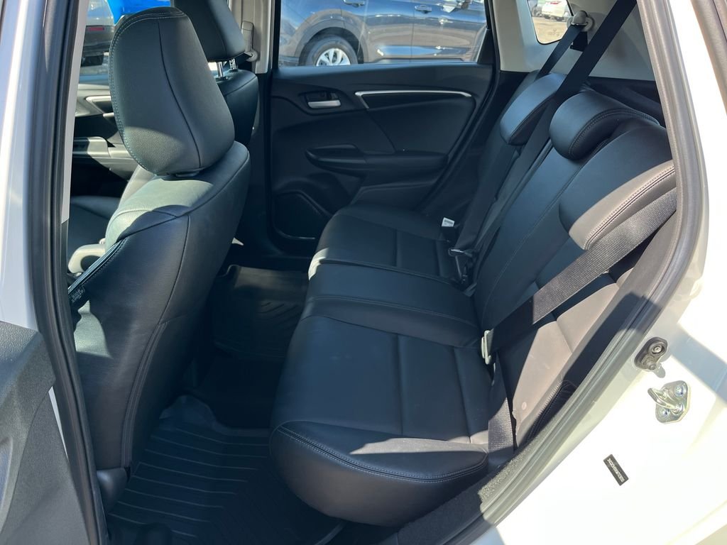 Certified Used 2019 White Honda EX-L image 11