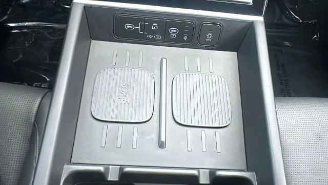 New 2025 Silver Hyundai Limited image 28