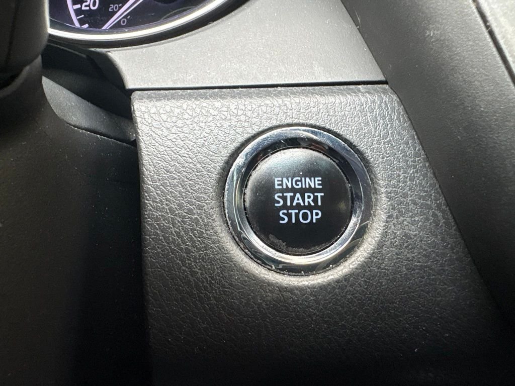 Used 2019 Black Toyota SE image 22