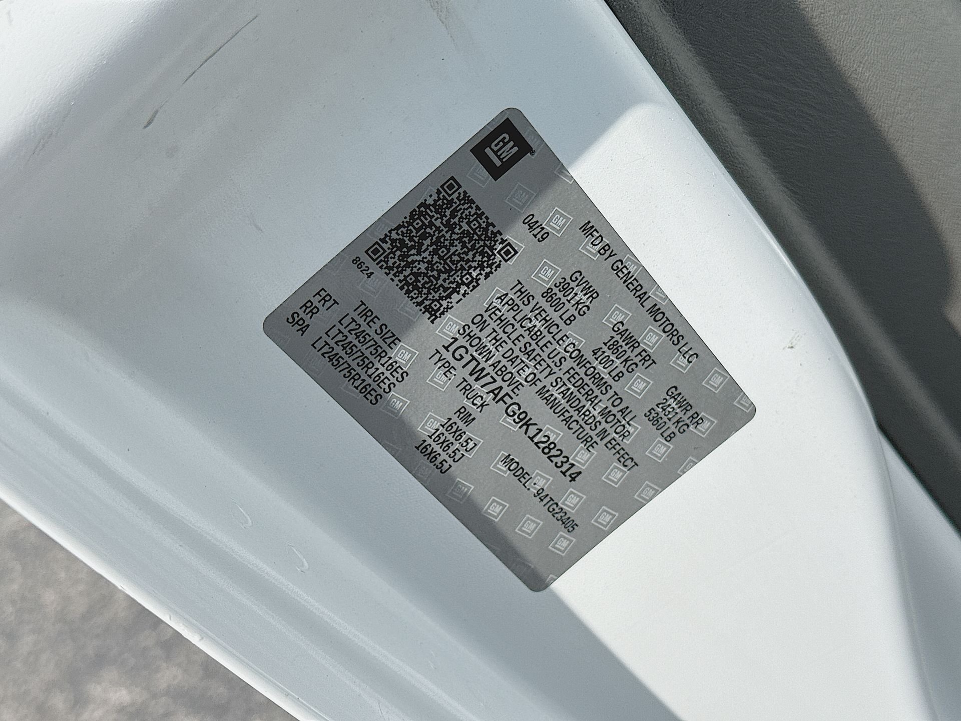 2019 GMC Savana Cargo Work Van - Photo 29