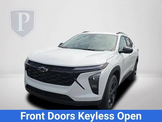 2026 Chevrolet Trax LT - Photo 13