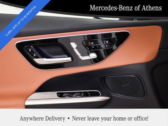New 2026 Polar White Mercedes-Benz GLC 300 image 19