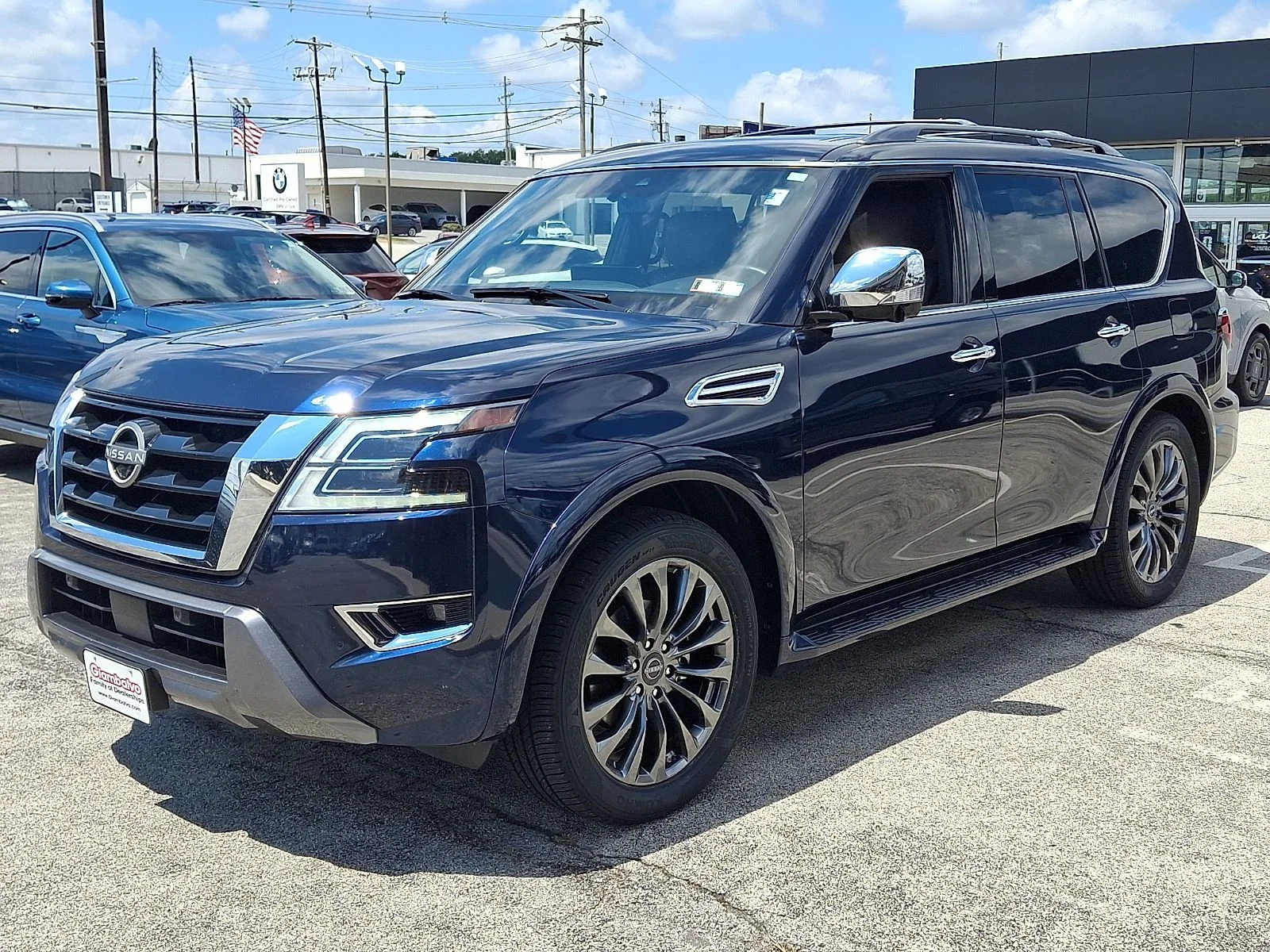 Used 2023 Blue Nissan Platinum image 6