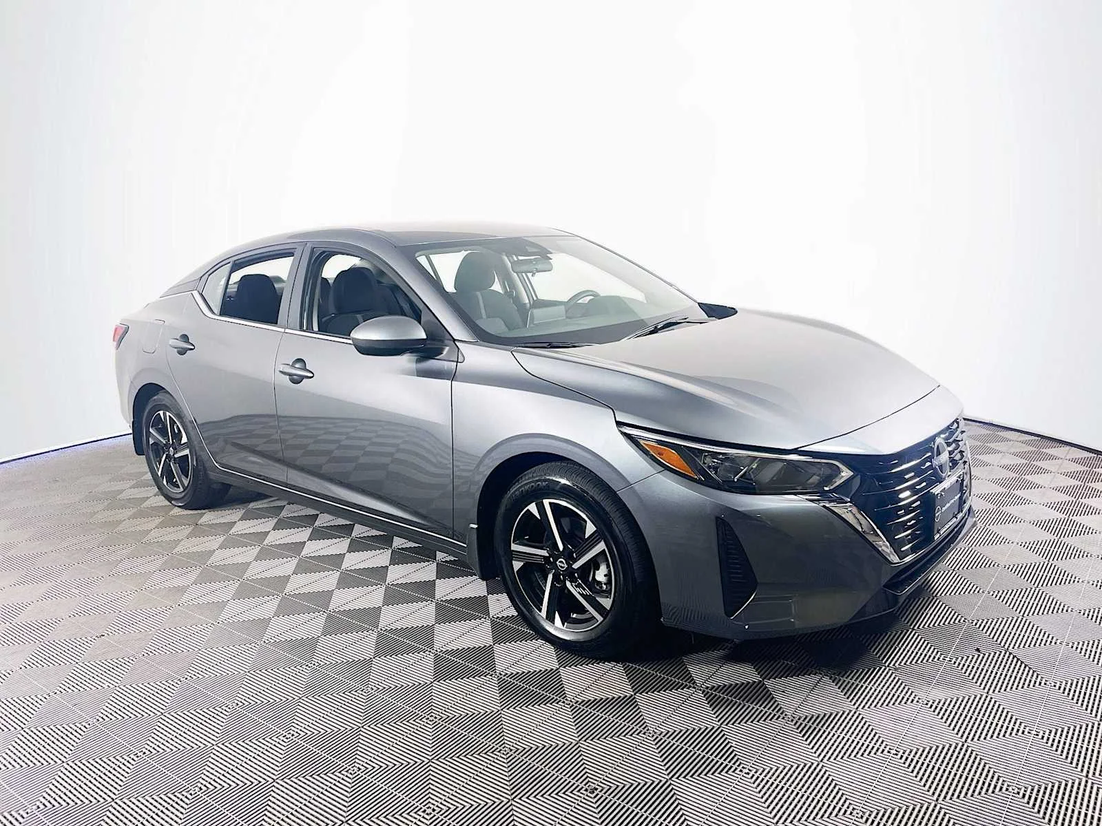 Certified Used 2025 Gun Metallic Nissan SV image 3