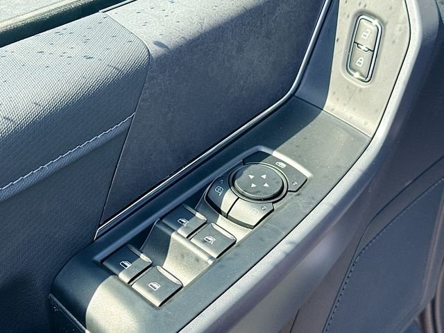New 2026 Carbonized Gray Metallic Ford XLT image 18
