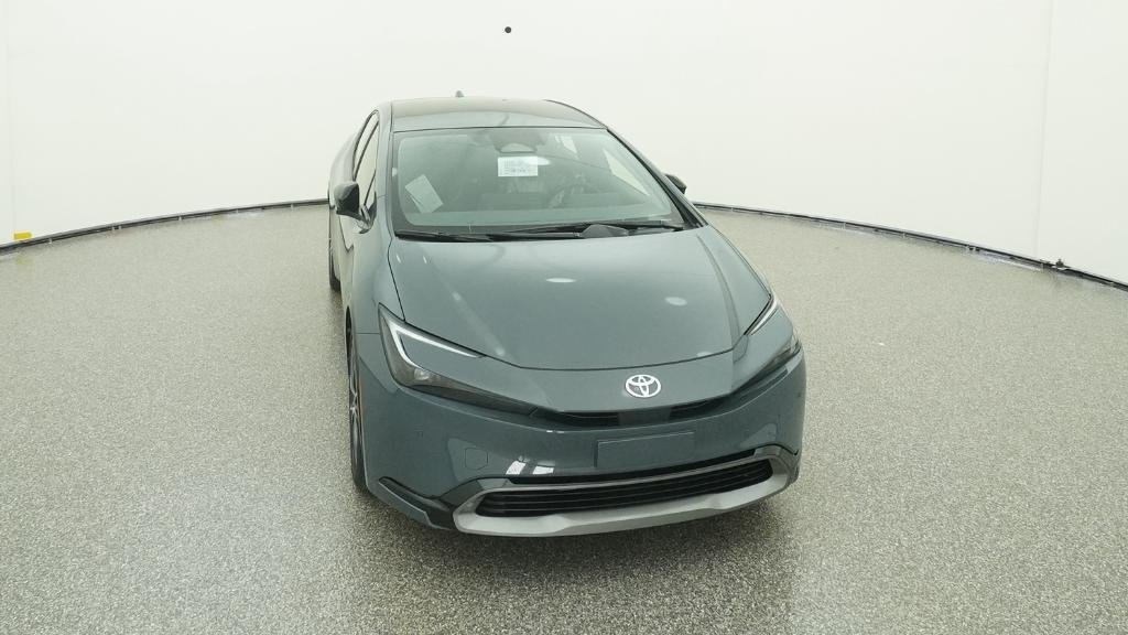 New 2026 Guardian Gray Toyota XLE image 5