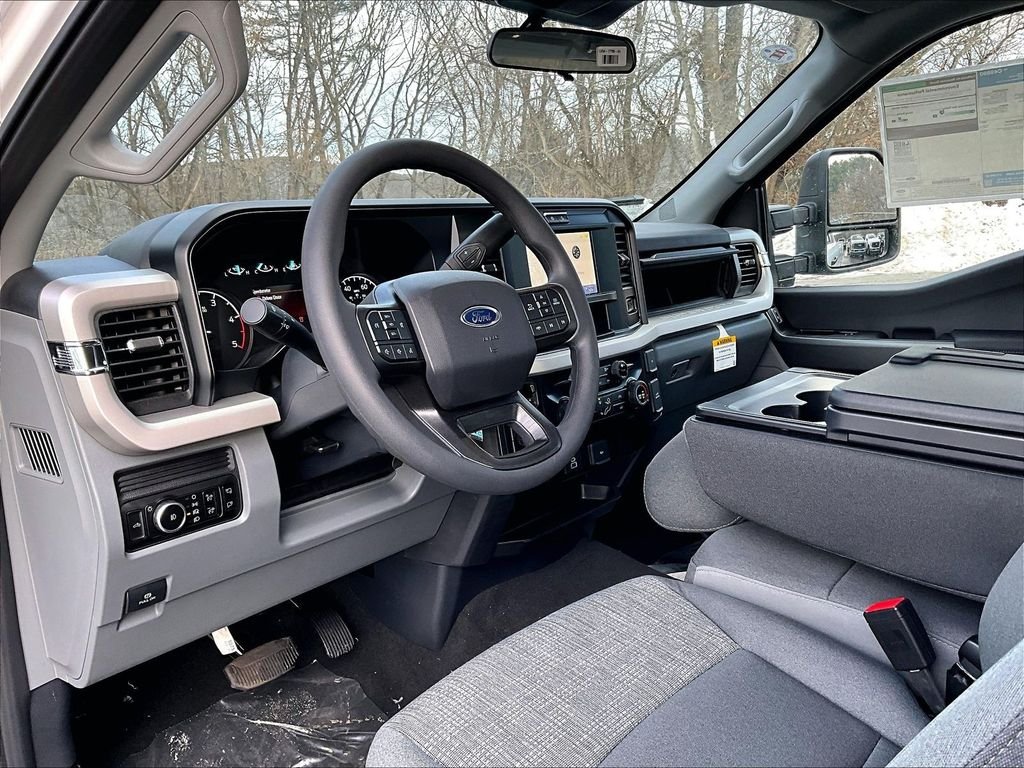 2026 Ford F-350 Super Duty XLT - Photo 7