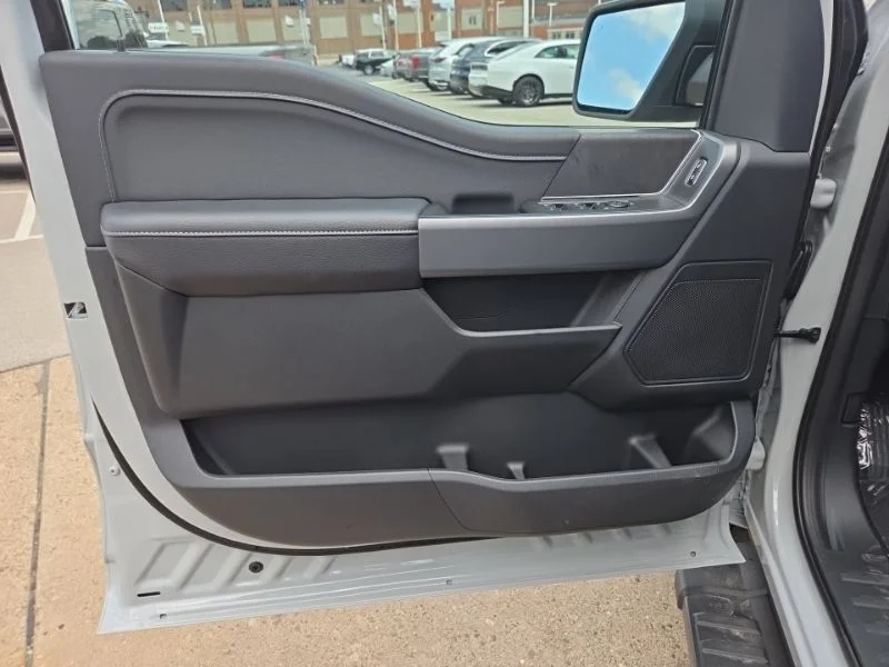 New 2026 Avalanche Ford XLT image 23