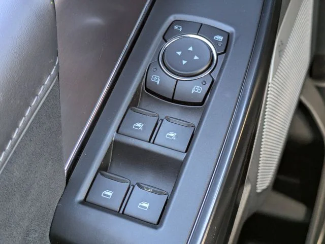 New 2026 Agate Black Metallic Ford Platinum® image 23