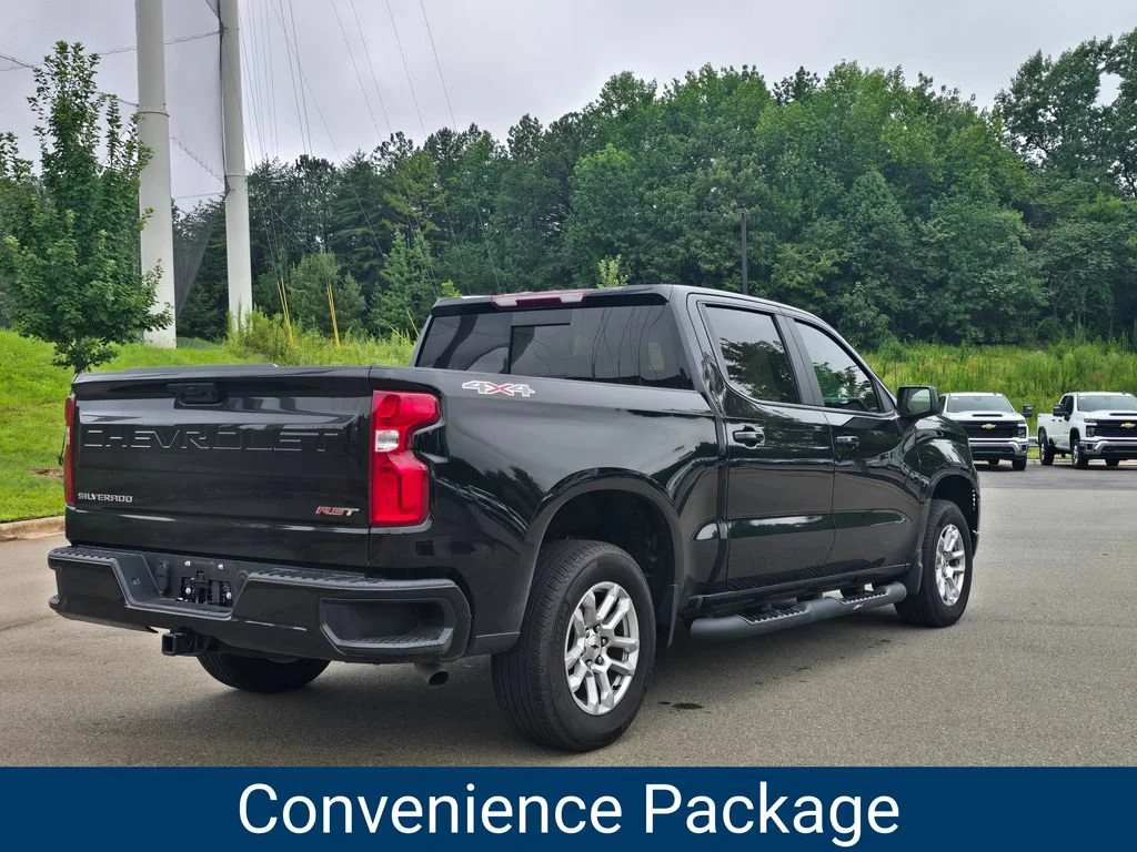 Used 2025 Black Chevrolet RST image 3