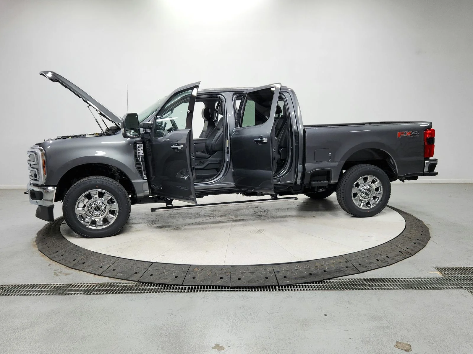 New 2026 Carbonized Gray Metallic Ford F-250® Lariat® image 12