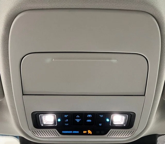 Used 2025 White Ford Active image 36
