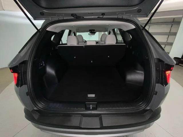 Used 2026 Gray Hyundai SE image 23