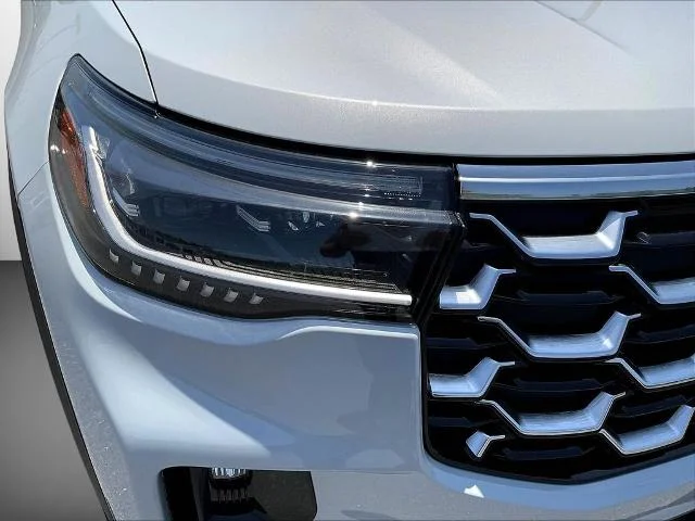 New 2026 Space White Metallic Ford Platinum™ image 70