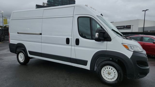 Used 2025 White Ram High Roof image 8