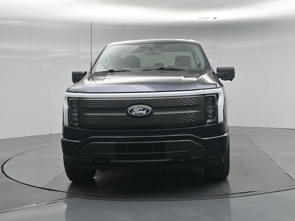 Used 2024 Blue Ford XLT image 26