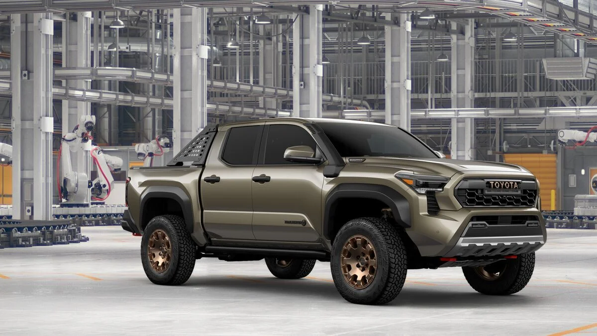 New 2026 Bronze Oxide Toyota Trailhunter image 15