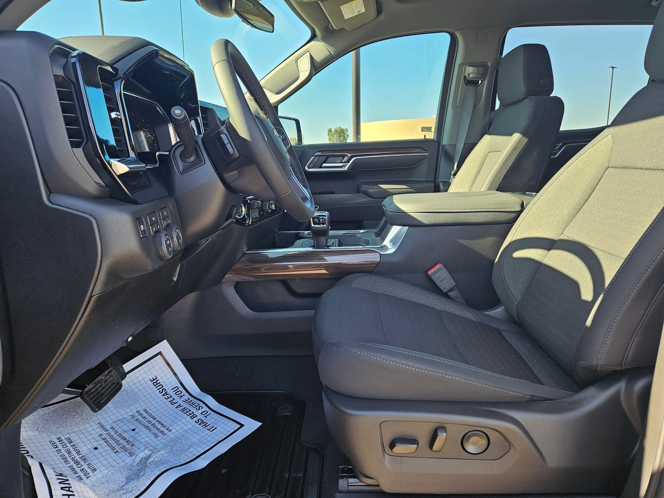 2026 Chevrolet Silverado 1500 LT - Photo 18