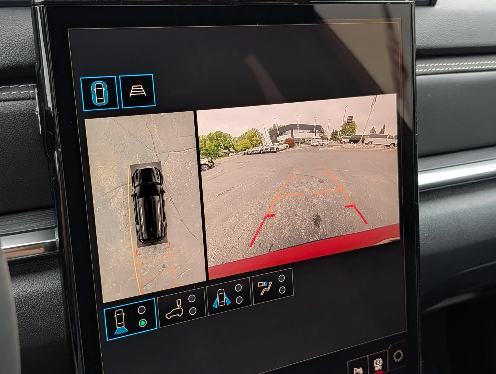 2027 GMC Terrain Elevation - Photo 13