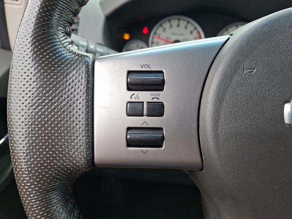 Used 2012 Silver Nissan PRO-4X image 20