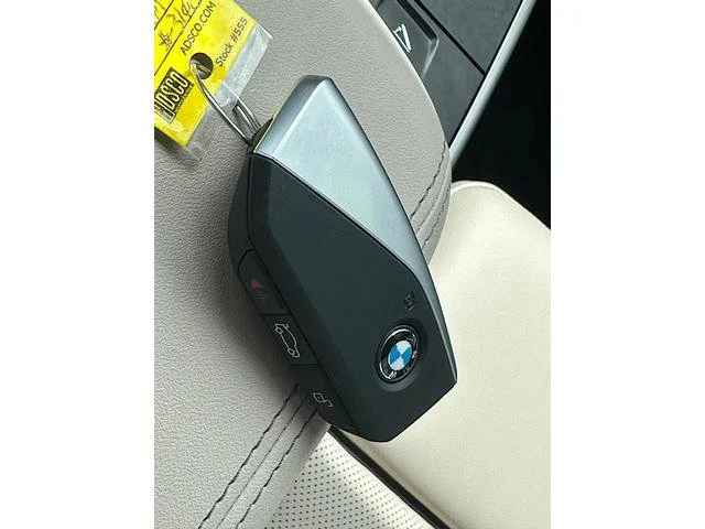 Certified Used 2025 Storm Bay Metallic BMW xDrive28i image 34
