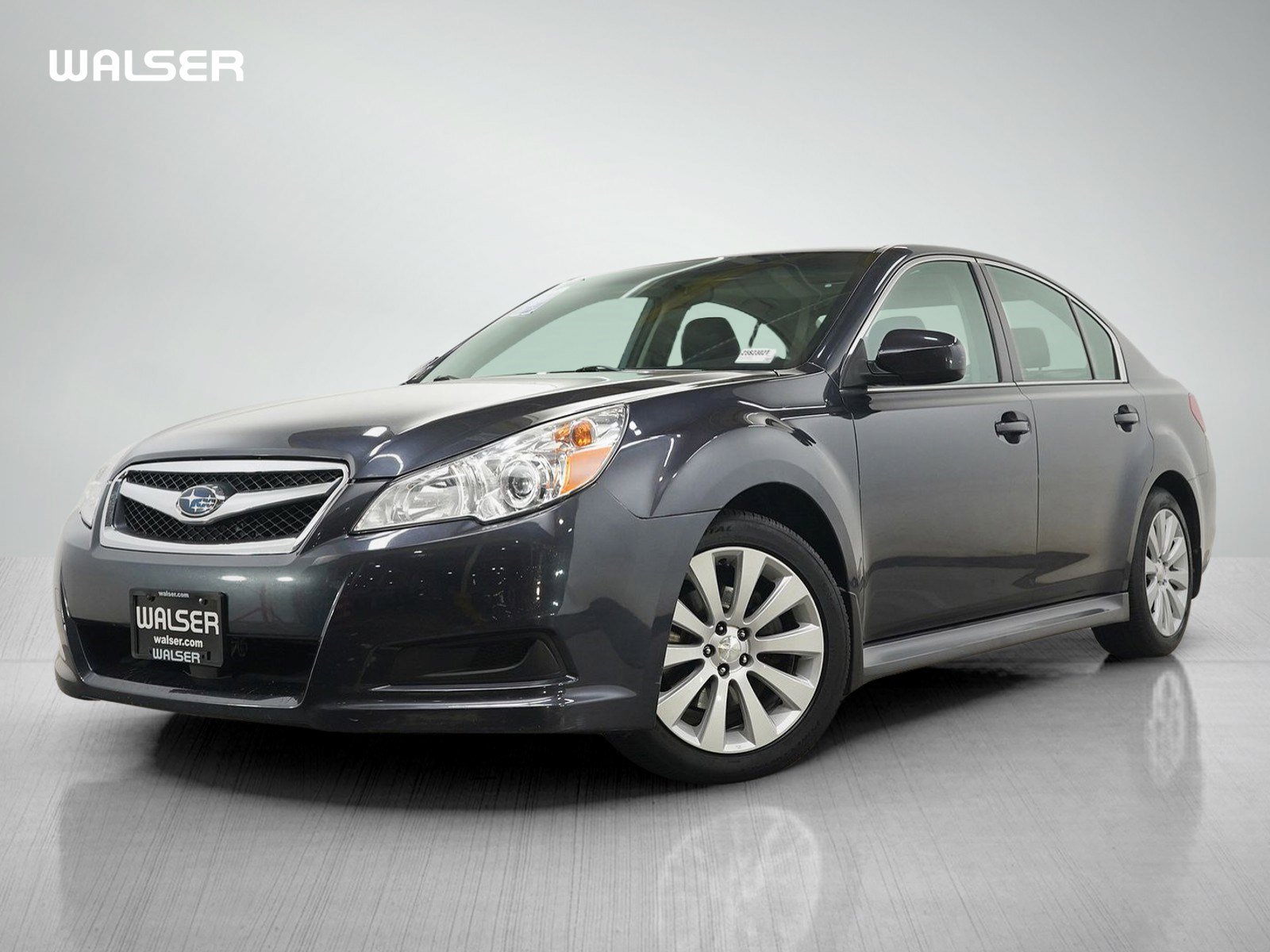 2011 Subaru Legacy's photo