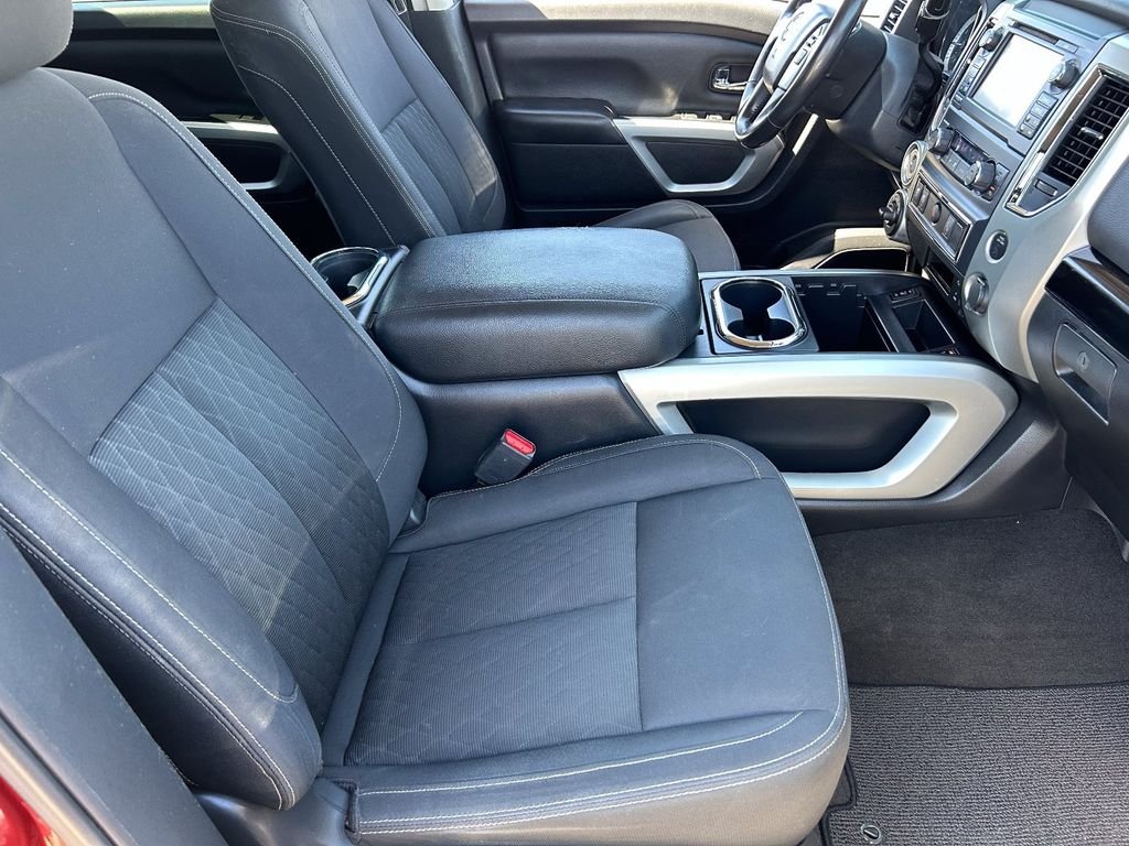Used 2018 Red Nissan SV image 11