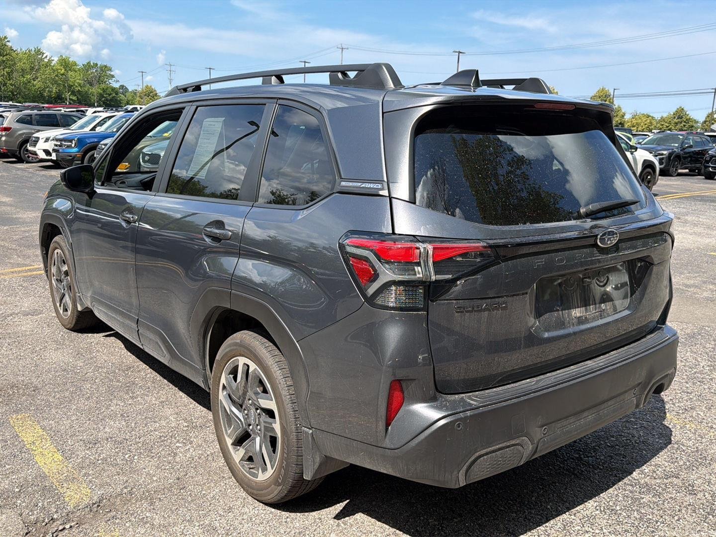 Used 2025 Magnetite Gray Metallic Subaru Limited image 10