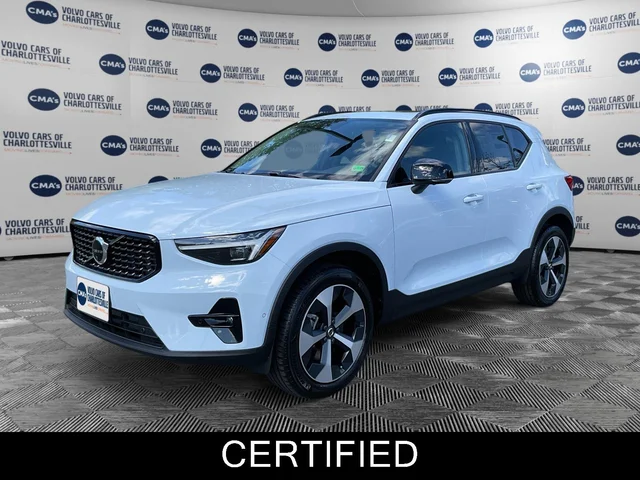 2026 Volvo XC40 Plus