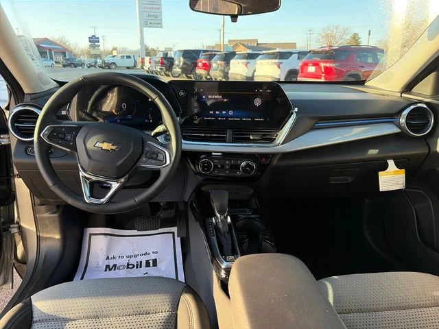 2026 Chevrolet Trax LT - Photo 15