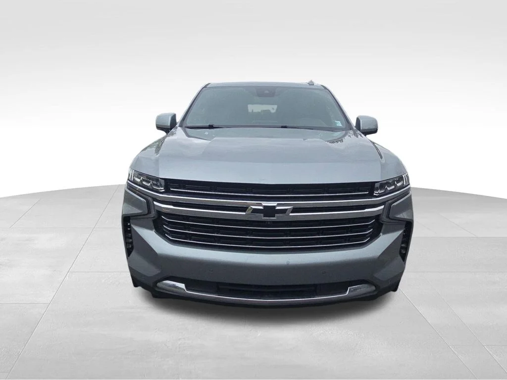 Used 2024 Gray Chevrolet LT image 24