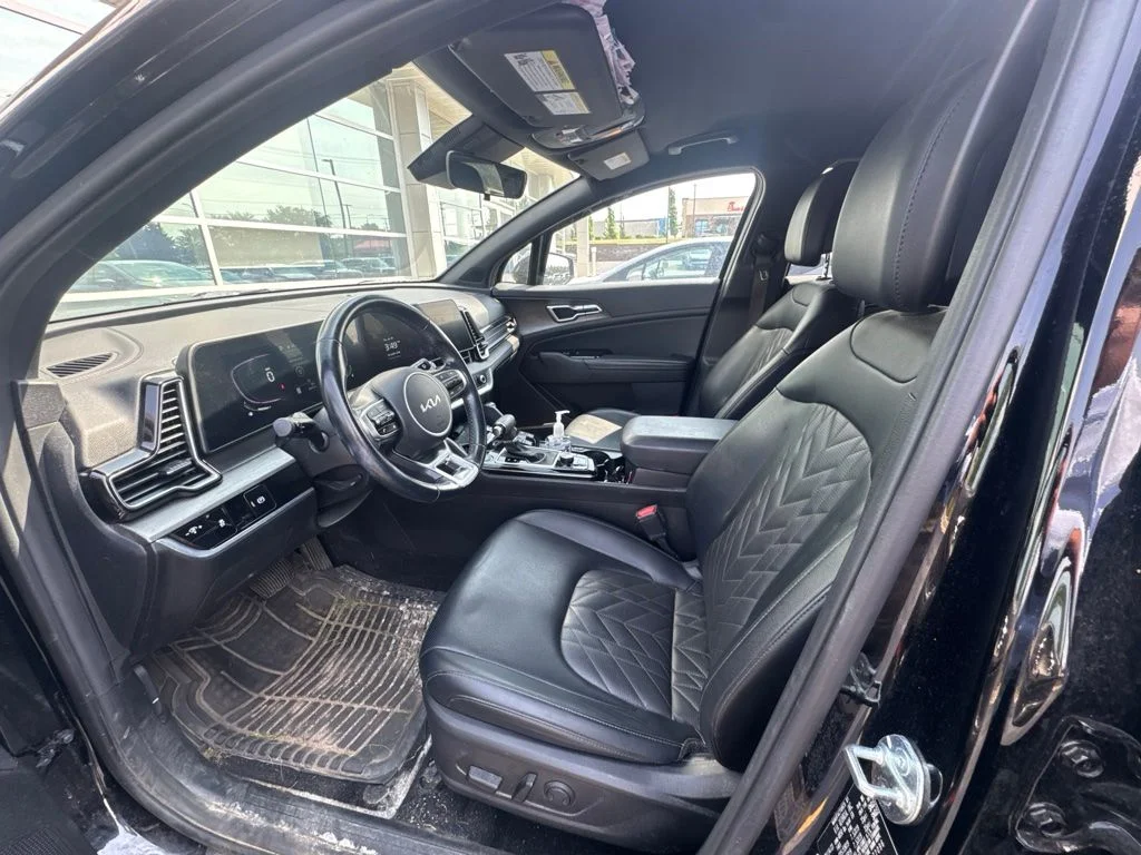 Used 2024 Ebony Black Kia X-Line image 22