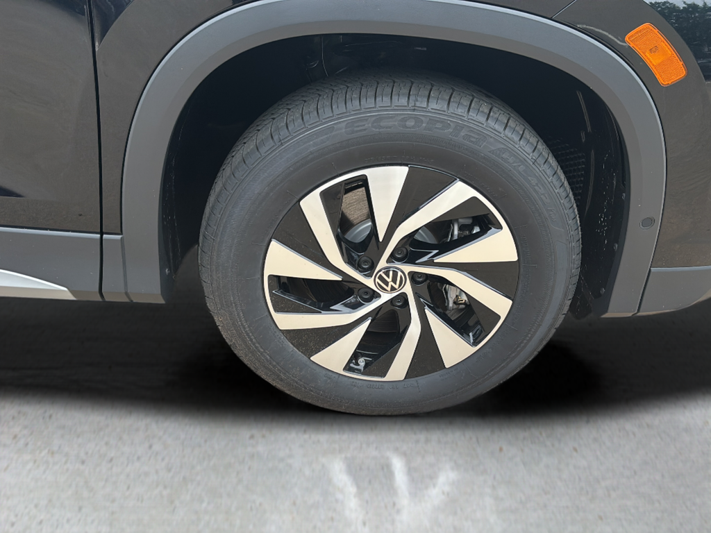 New 2026 Black Volkswagen 2.0T S image 9