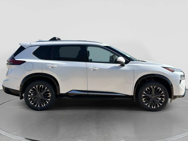 New 2026 Everest White Pearl TriCoat Nissan Platinum image 2