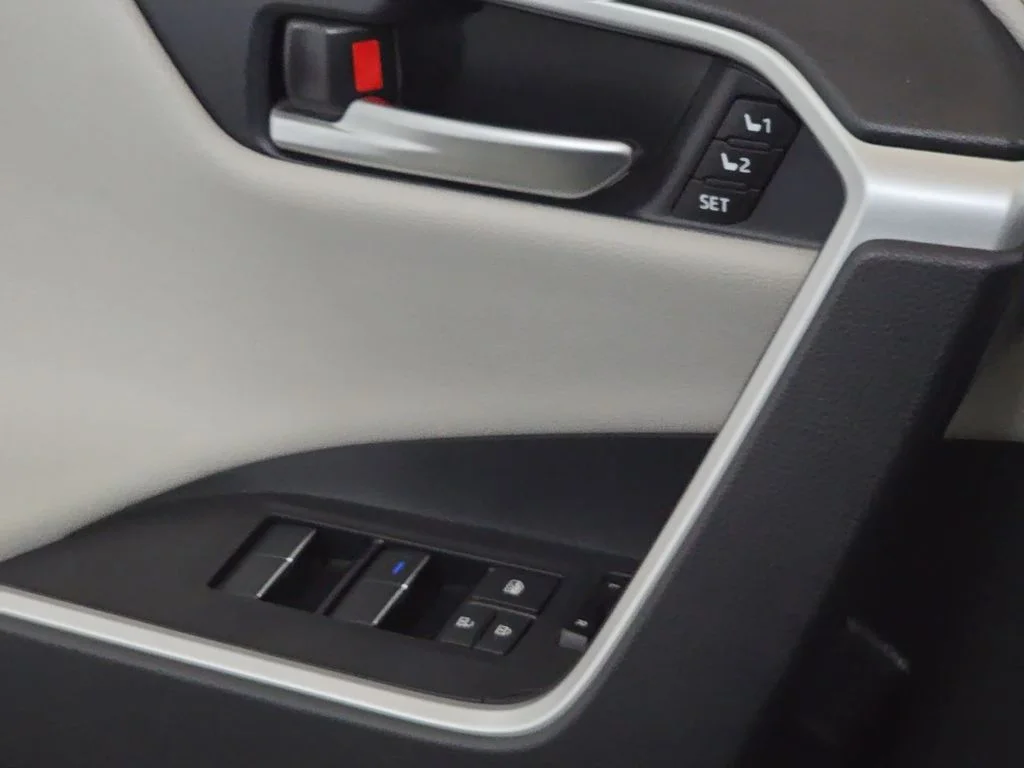 Used 2020 Gray Toyota Limited image 31