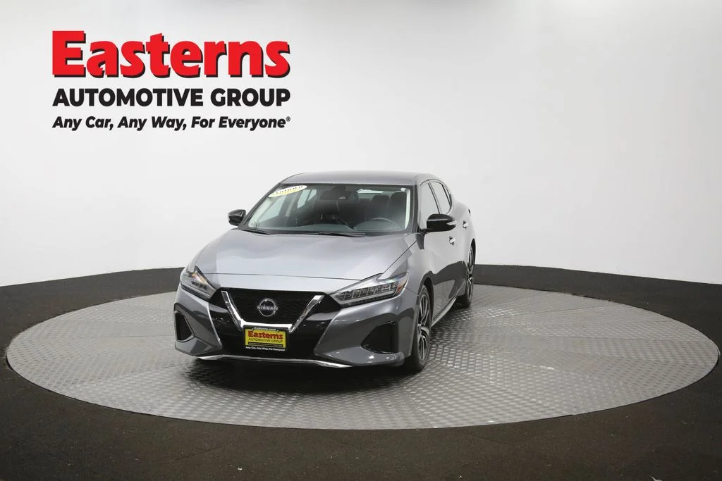 Used 2023 Gray Nissan SV image 54
