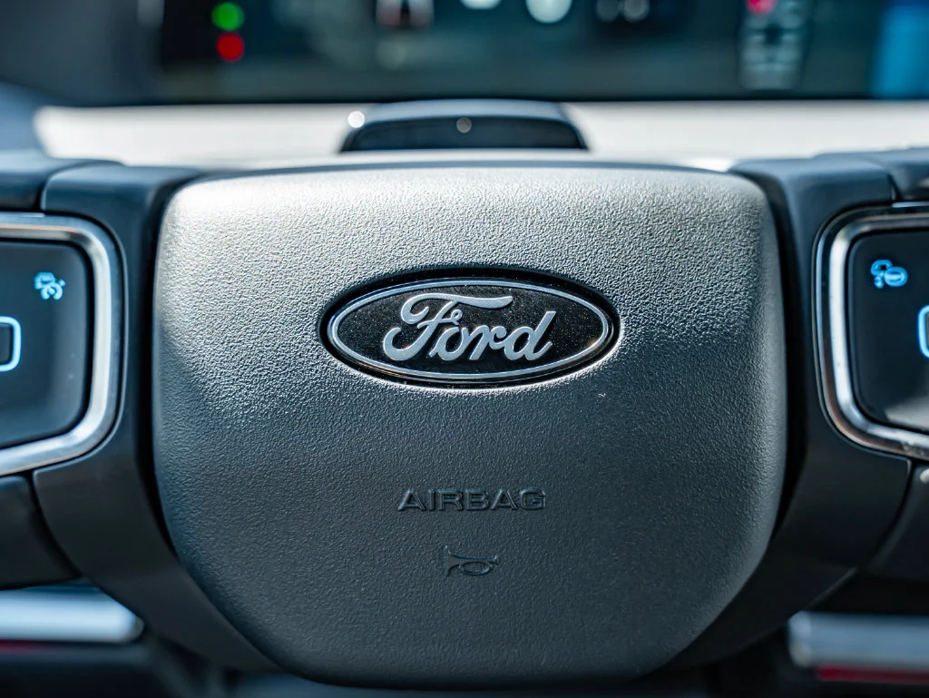 Used 2025 Black Ford Platinum image 15