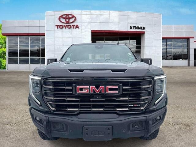Used 2023 Onyx Black GMC AT4X image 2
