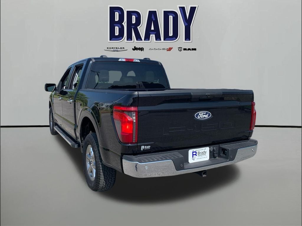 Used 2025 Black Ford XLT image 5