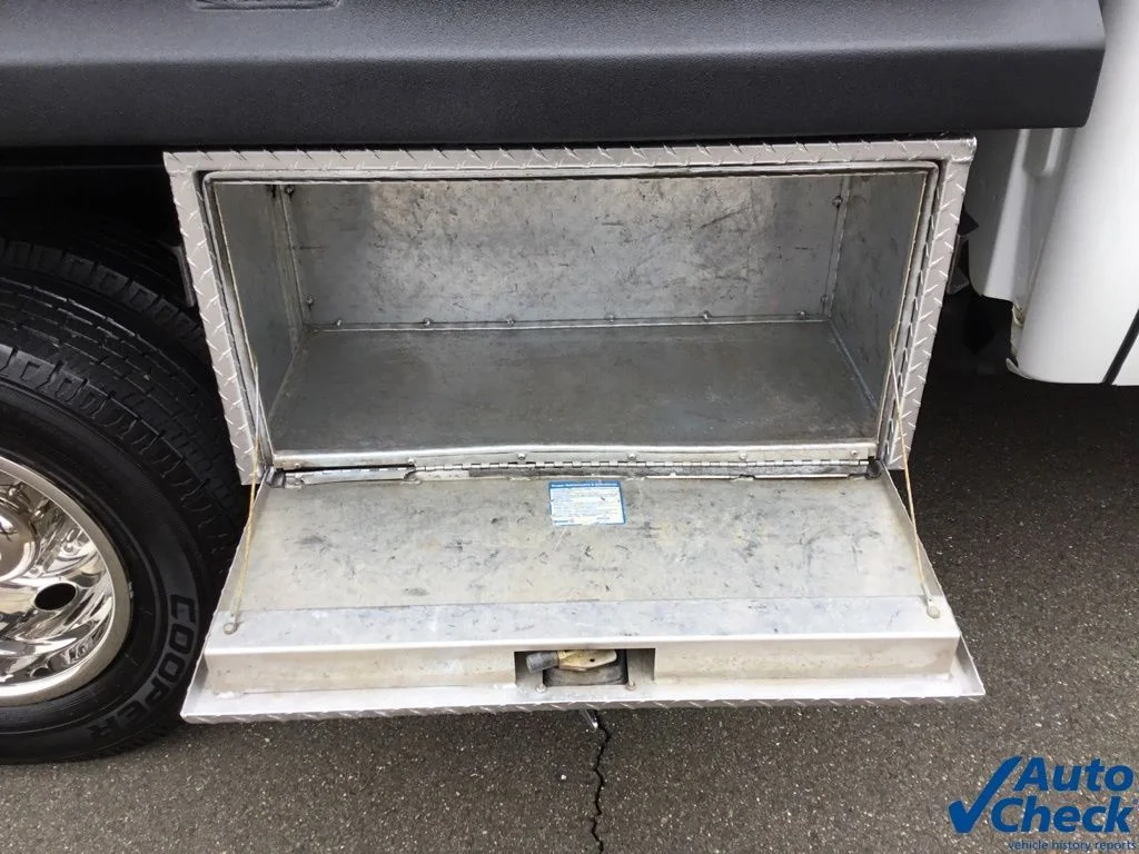 Used 2013 White GMC Work Truck image 23