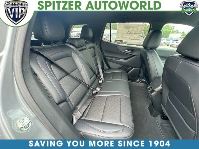 New 2027 Sterling Gray Metallic Chevrolet LT image 28